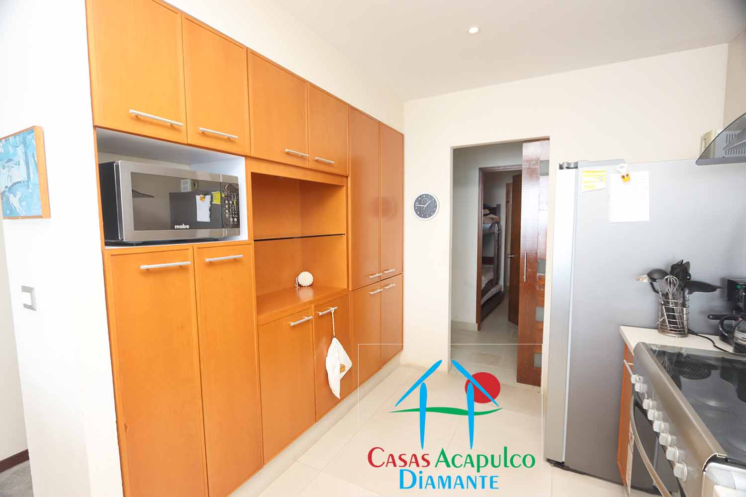 Ocean Front 604 - Cocina antes de Otis 5